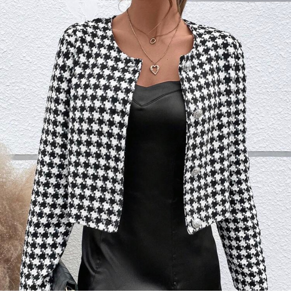 SHEIN Houndstooth Cropped Jacket . Beautiful Classy Details. Size L / XL .